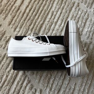 White Converse All Star Sneakers with Rose Gold Accents • Never Worn